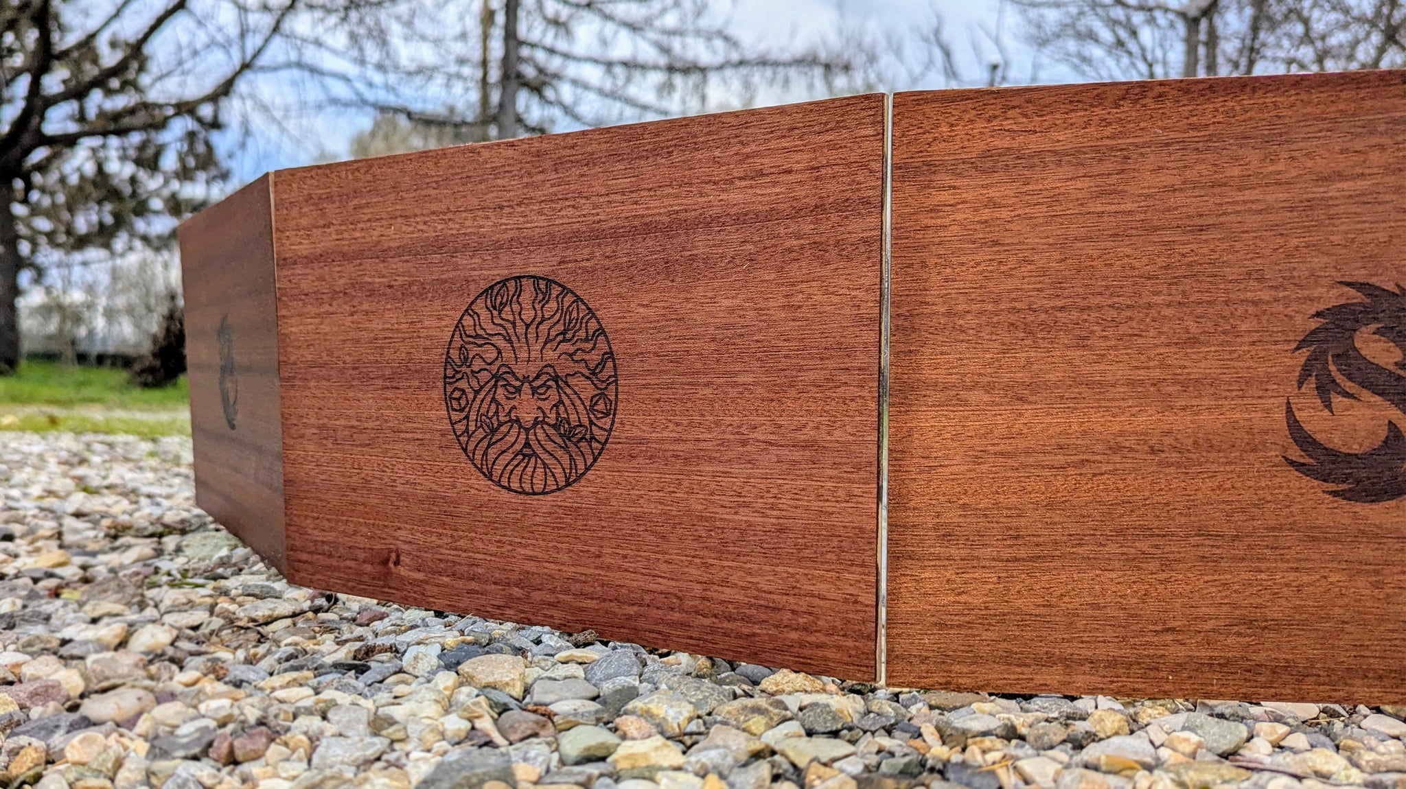 Custom Wooden Dungeon Master's Screen - Lite